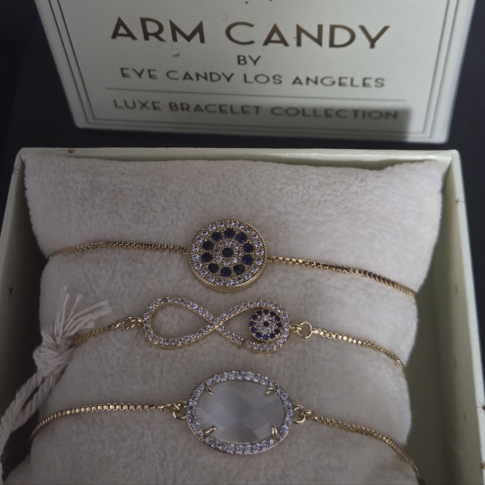Gold Bracelet Set